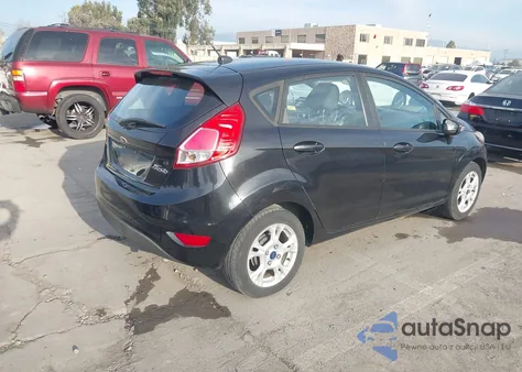 2014 Ford Fiesta Se z USA, uszkodzony, nr VIN 3FADP4EJ5EM108128
